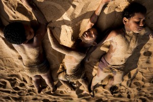 Ensaio de Mateus Bruxel aborda as margens do urbano, em Porto Alegre 